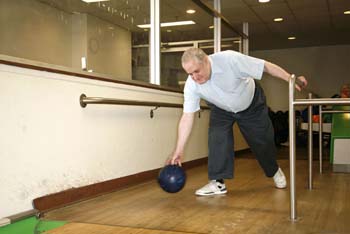 Mike_Throw